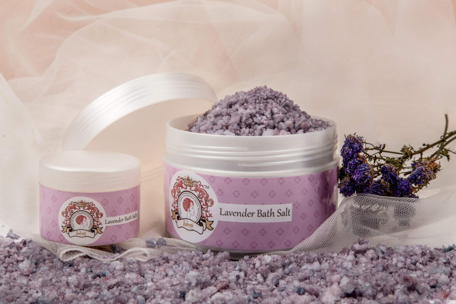 Read more about the article What are bath salts, What do they do to your skin and mental health?