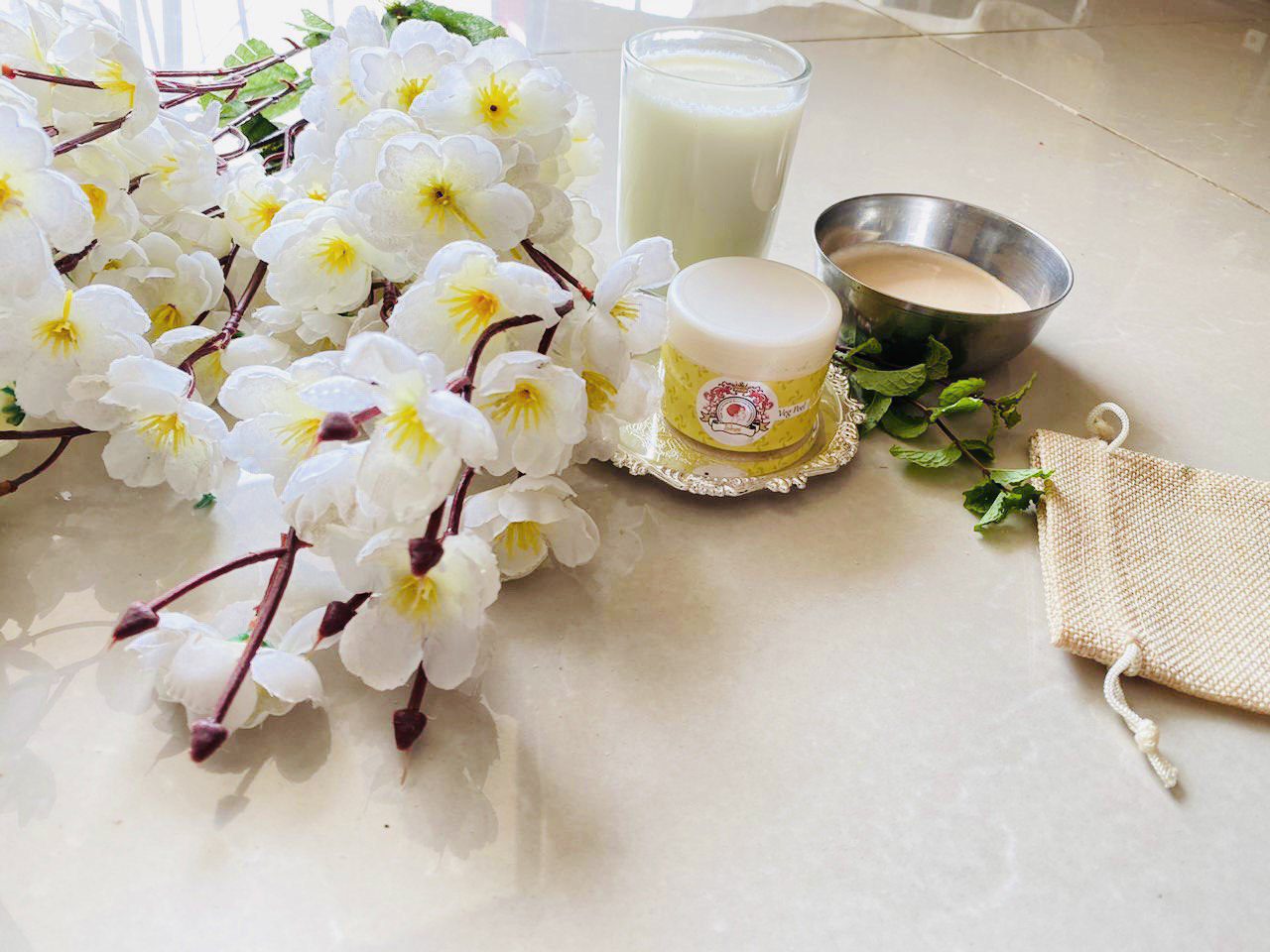Read more about the article My Diwali Skincare Routine Using Indrani Cosmetics