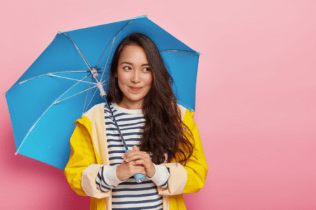 Read more about the article Monsoon Makeup Essentials: Stay Flawless in the Rain